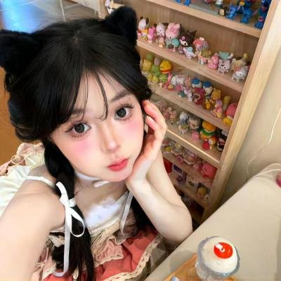 黄昏时分、牵着手